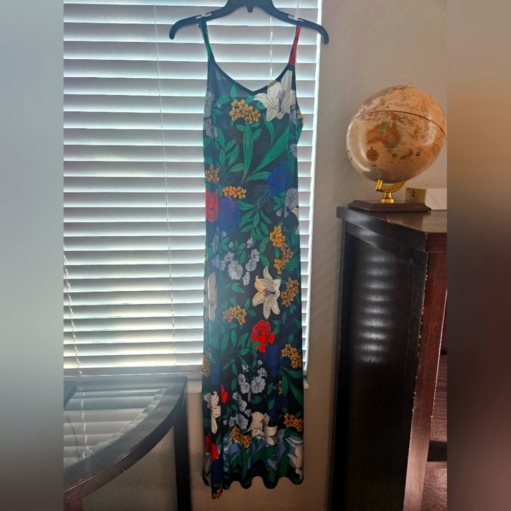 Long dress by Roz&Ali